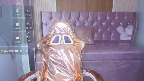 Snapshot of velvet_celeste_b chatting on June 22, 12:46 pm velvet_celeste_b online show from June 22, 12:46 pm