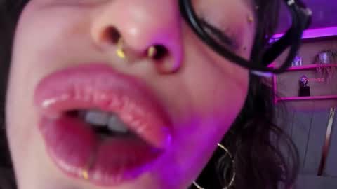 Isabella  online show from December 21, 3:41 pm