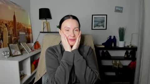 Jasmine online show from February 17, 6:21 am