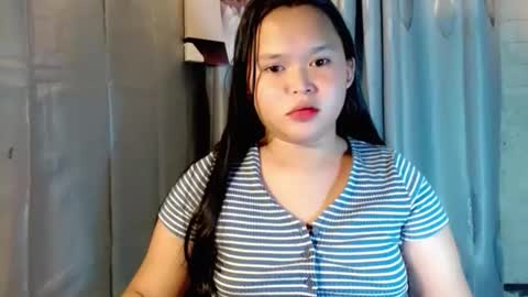 Snapshot of velvet_jess chatting on February 17, 12:12 pm call me jessie online show from February 17, 12:12 pm