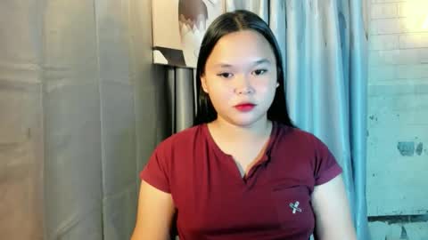 Snapshot of velvet_jess chatting on February 20, 9:54 am call me jessie online show from February 20, 9:54 am