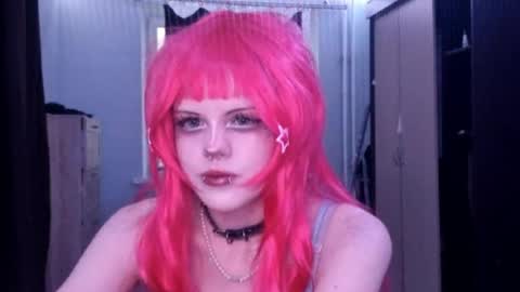 Alice online show from April 8, 5:13 pm