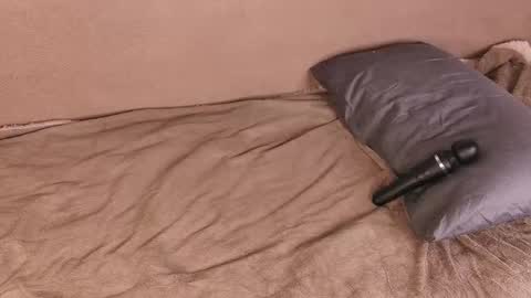 Snapshot of velvetanna1 chatting on February 21, 2:40 pm Hey there Im Anna online show from February 21, 2:40 pm