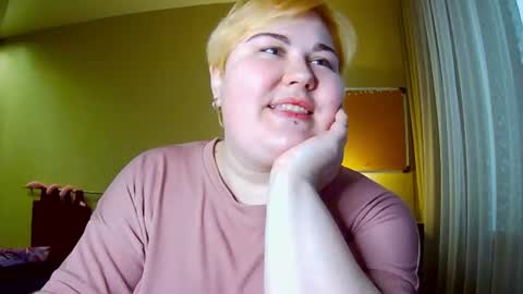 velvetcandy_ online show from July 29, 7:28 am