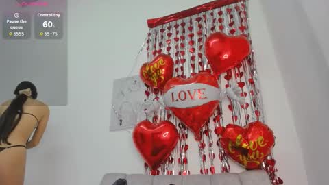 Snapshot of velvetluna_ chatting on February 21, 11:33 am Velvetluna online show from February 21, 11:33 am