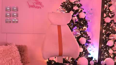 Velvet online show from December 4, 10:51 pm