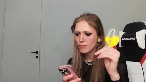 VelvetTGirl online show from February 8, 2:48 am