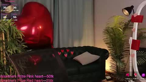 CLEOshort hair  TIna long hair  online show from February 15, 6:12 pm