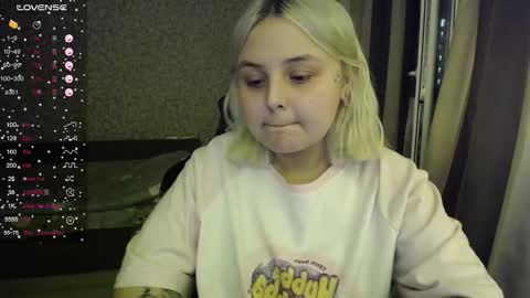 eva 3 online show from October 23, 12:10 am