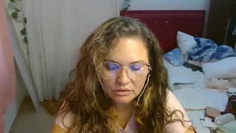 venecasexy44 online show from November 6, 12:06 pm