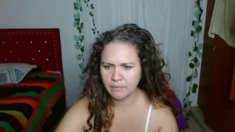 venecasexy44 online show from May 19, 9:37 am