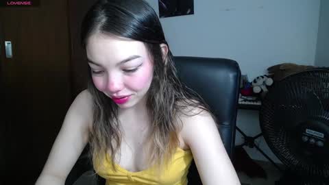 Venelope 3 online show from February 1, 1:02 am