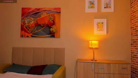 veneradi615 online show from September 12, 9:37 pm