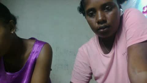 venisca98 online show from May 14, 7:37 am
