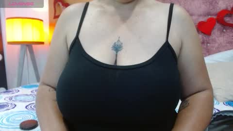 Snapshot of vennuss89 chatting on October 20, 11:21 am vennuss89 online show from October 20, 11:21 am