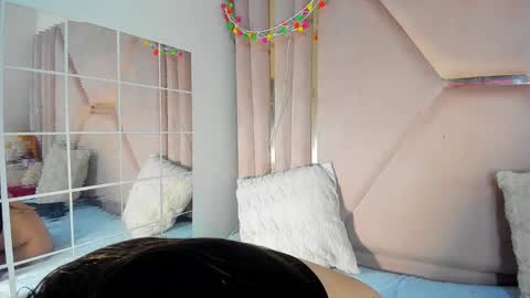 venurmorgan online show from February 11, 12:48 am