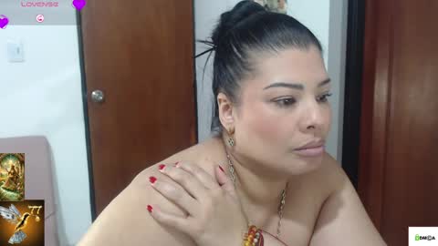 HI IM VENUS SMALL BOOBS  BIG HEART WARM PUSSY online show from May 16, 12:07 am
