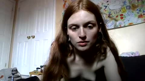 Snapshot of venus333venus chatting on July 17, 6:35 pm venus333venus online show from July 17, 6:35 pm