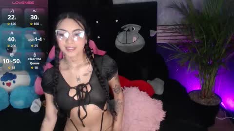 Snapshot of venus_26_ chatting on October 8, 11:13 pm eva online show from October 8, 11:13 pm