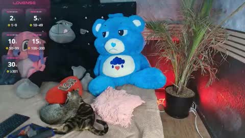 eva online show from February 10, 11:42 pm