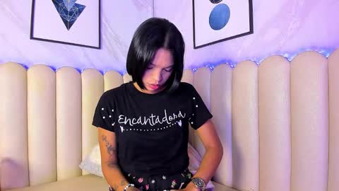 Snapshot of venus__miller chatting on September 29, 12:21 pm venus__miller online show from September 29, 12:21 pm