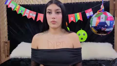 venus_horney online show from July 10, 9:39 pm