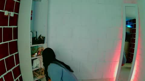 emily independent account  MY conextion 1100 GTM  to  17hr GTM online show from January 6, 5:27 pm