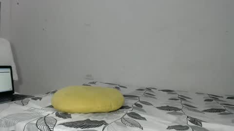 venus_menoza online show from December 14, 1:06 am