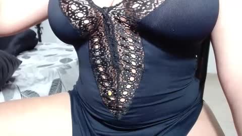 venus_menoza online show from September 11, 2:55 am