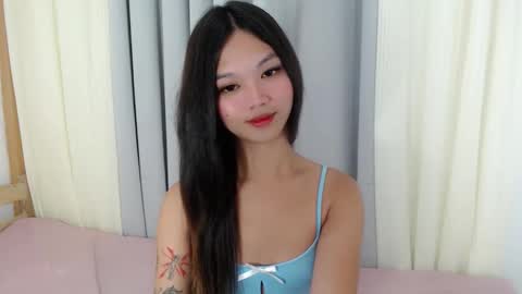 venus_mirage online show from April 25, 9:01 am