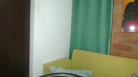 Snapshot of venus_speer chatting on January 24, 2:28 am Luisa online show from January 24, 2:28 am