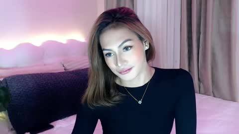 Venus Sunrise Bombshell online show from February 28, 1:06 am