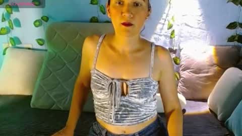Catalina online show from May 10, 1:11 am