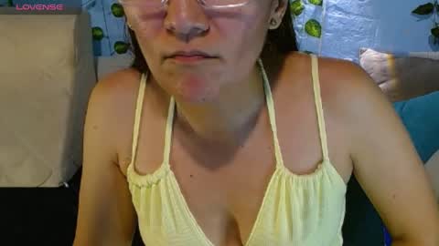 Catalina online show from May 17, 12:41 am