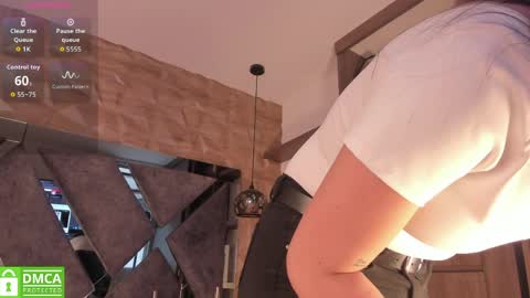 Venus online show from April 8, 12:16 pm