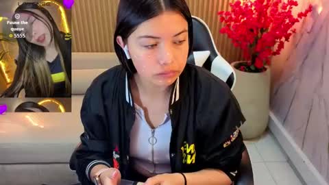 Venus  online show from April 16, 12:50 pm