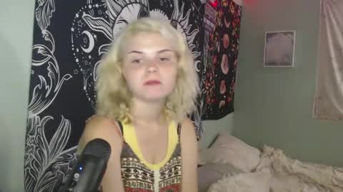 Miss Venus online show from October 5, 11:57 pm