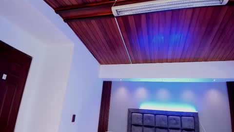 Venus Cooper Everyday From 1400 to 2200 Col Time online show from January 16, 7:29 pm