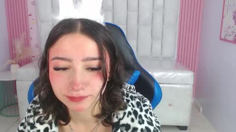 Snapshot of venuss09_s chatting on January 6, 1:26 pm venuss online show from January 6, 1:26 pm