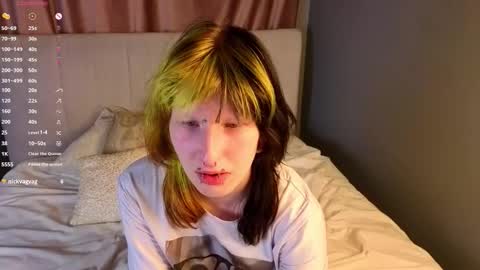 Erica online show from November 14, 8:18 pm