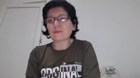 Vera online show from November 26, 7:04 pm