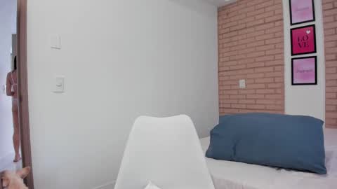 Vera online show from February 6, 10:43 pm