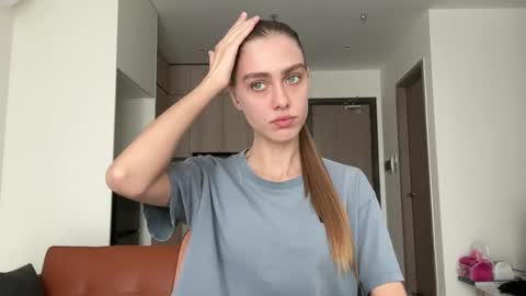 verablanc online show from April 28, 2:21 am