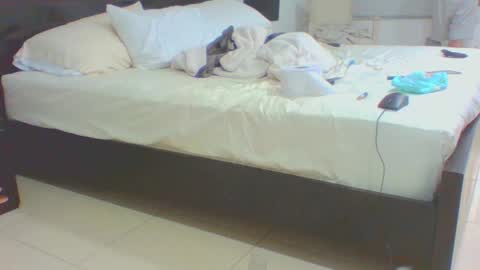 vergagolosa22 online show from February 5, 5:45 am