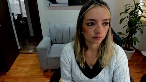 Catalina online show from February 6, 12:26 pm