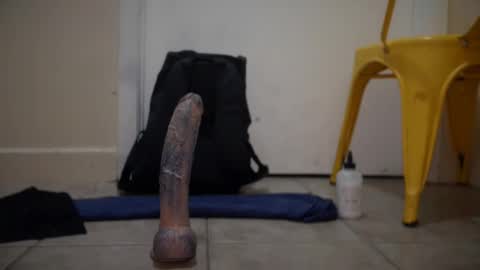 Hmartinez365 online show from December 19, 3:13 am