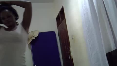 Snapshot of veronica771860 chatting on November 30, 7:56 am veronica771860 online show from November 30, 7:56 am