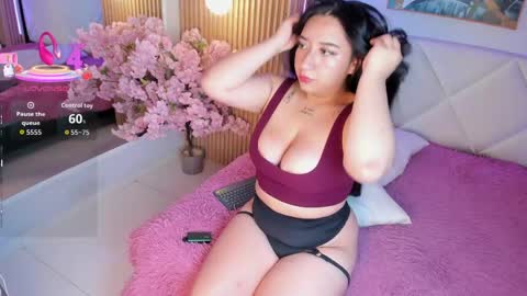 veronica_hill_ online show from April 9, 6:19 am