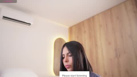 Veronica online show from November 25, 3:34 pm