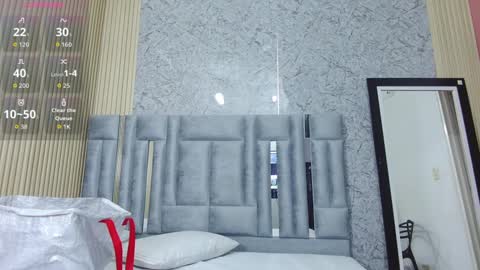 Veronica online show from September 12, 12:49 pm